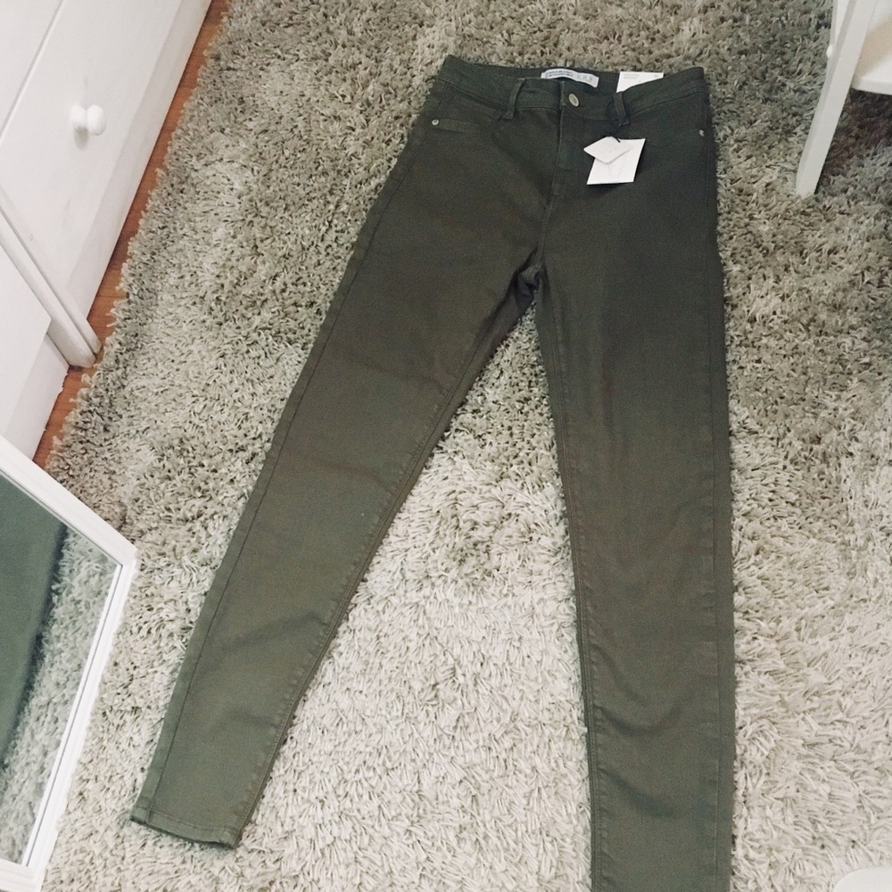ZARA High-waist Olive Green Jeans
